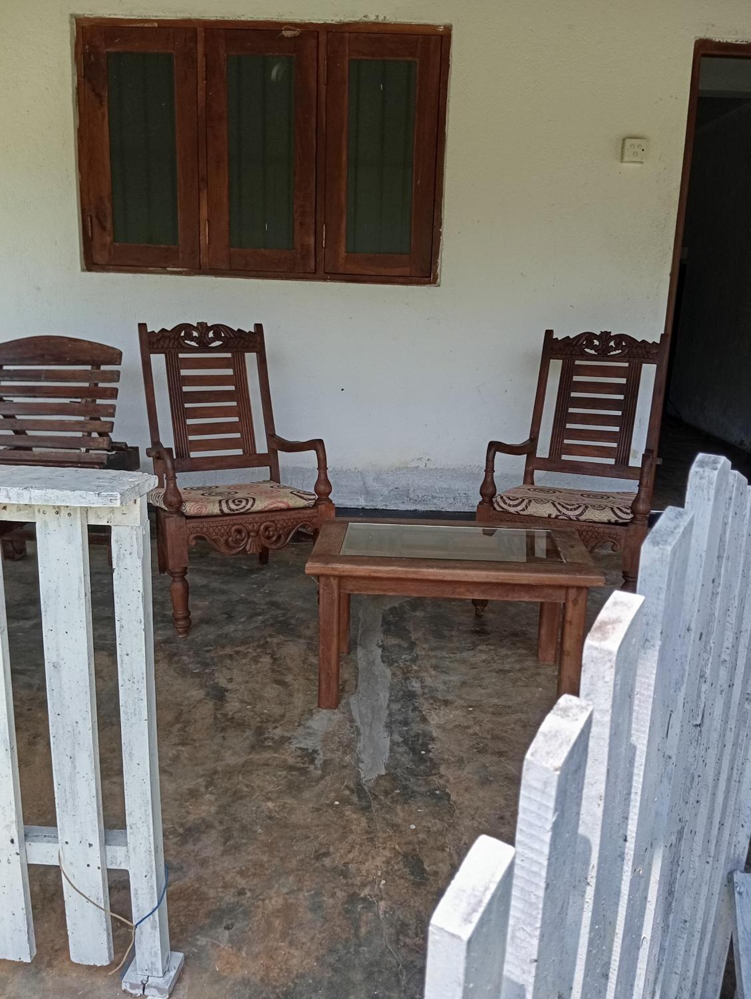 Sunshine Cafe Apartment Tangalle Exterior photo
