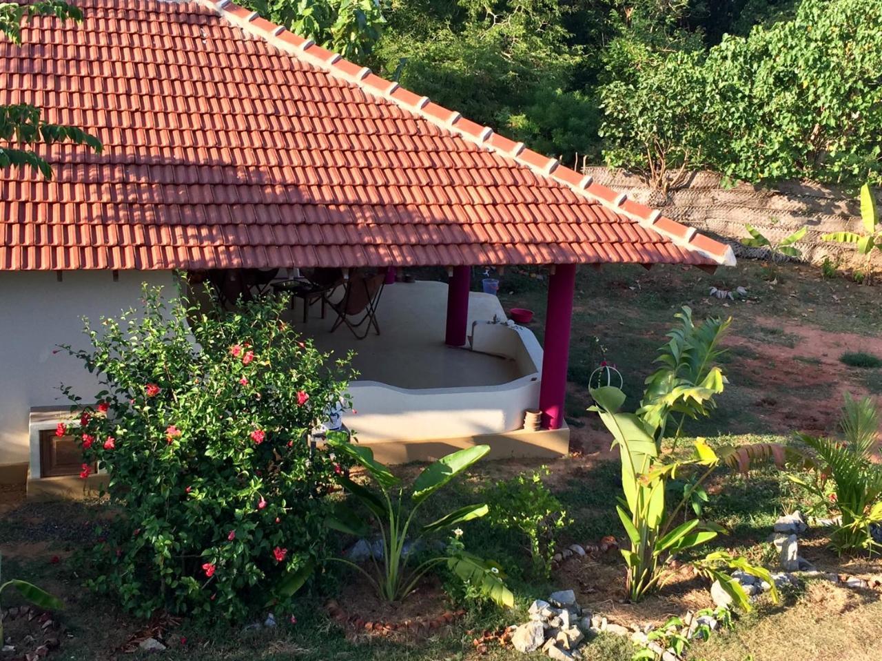 Sunshine Cafe Apartment Tangalle Exterior photo